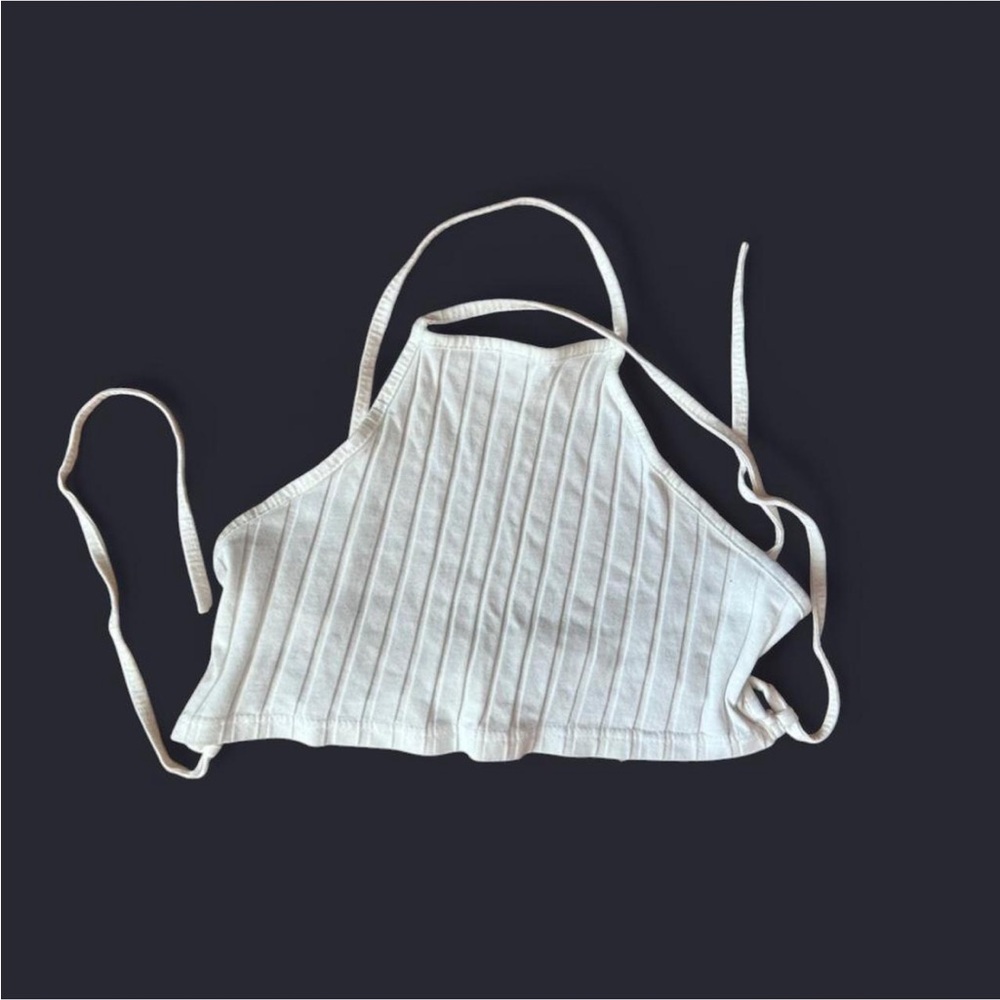 White Backless Crop Top - Picture 3 of 4